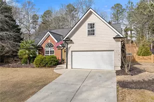 1360 Platinum Dr, Hoschton, GA 30548 - Photo 7