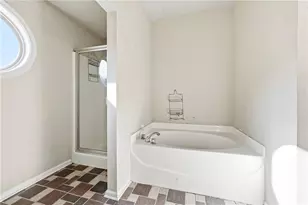 6199 Thorncrest Dr, Tucker, GA 30084 - Photo 19