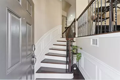 2545 Sibley Drive NE, Atlanta, GA 30324 - Photo 3