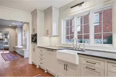 2622 Ellwood Drive NE, Atlanta, GA 30305 - Photo 13