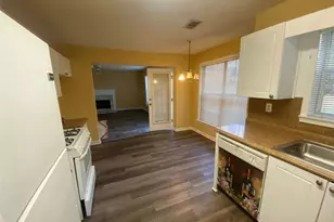 7552 Watson Bay Ct, Stone Mountain, GA 30087 - Photo 5