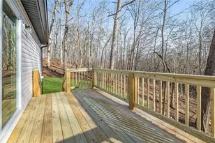 3672 Hidden Pond Dr, Gainesville, GA 30506 - Photo 9