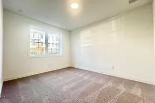 637 Milcroft Blvd, Buford, GA 30518 - Photo 23