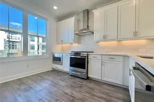 637 Milcroft Blvd, Buford, GA 30518 - Photo 5