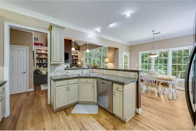 6416 Deep Woods Court, Flowery Branch, GA 30542 - Photo 25