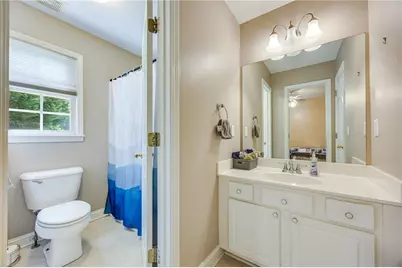 6416 Deep Woods Court, Flowery Branch, GA 30542 - Photo 33