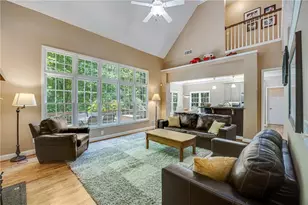 6416 Deep Woods Ct, Flowery Branch, GA 30542 - Photo 15