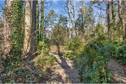 561 Bridgewater Drive, Atlanta, GA 30328 - Photo 51