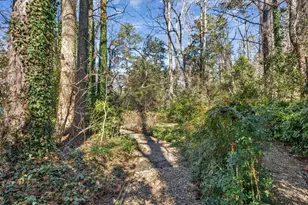 561 Bridgewater Dr, Atlanta, GA 30328 - Photo 51