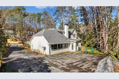 561 Bridgewater Drive, Atlanta, GA 30328 - Photo 43