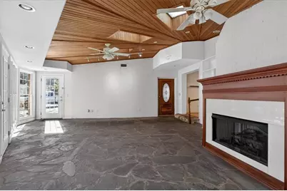 561 Bridgewater Drive, Atlanta, GA 30328 - Photo 39