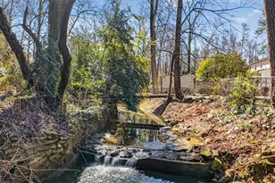 561 Bridgewater Dr, Atlanta, GA 30328 - Photo 45