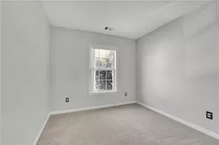 9165 Nesbit Ferry Rd, Alpharetta, GA 30022 - Photo 29