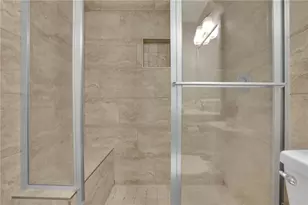 9165 Nesbit Ferry Rd, Alpharetta, GA 30022 - Photo 21