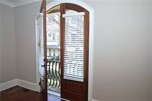 396 15th St NW, Atlanta, GA 30318 - Photo 17