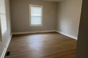 202 Cheatham St, Griffin, GA 30223 - Photo 9