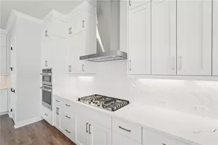 526 Pearl St, Cumming, GA 30040 - Photo 23