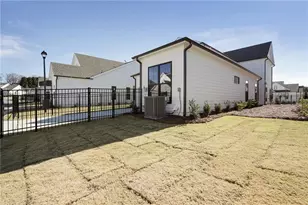 526 Pearl St, Cumming, GA 30040 - Photo 47