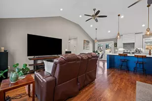 4102 Laynewood Cir, Tucker, GA 30084 - Photo 9