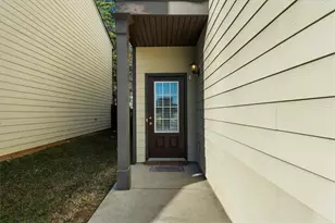27 Longleaf Cir, Fairburn, GA 30213 - Photo 3