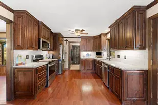 1319 Bethlehem Rd, Statham, GA 30666 - Photo 7