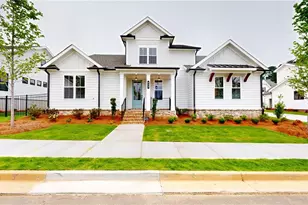 579 Pearl St, Cumming, GA 30040 - Photo 1