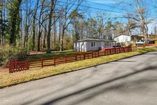 6709 Baker Dr, Lithia Springs, GA 30122 - Photo 3