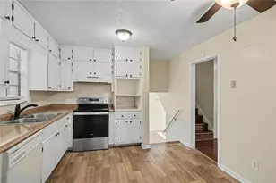 1236 Country Pine Dr, Ellenwood, GA 30294 - Photo 11