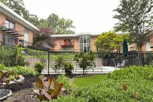 1233 Woodland Ave NE, Atlanta, GA 30324 - Photo 1