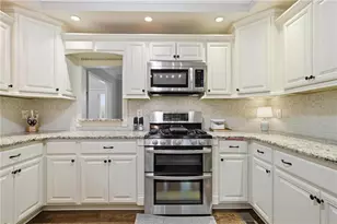 511 Deer Run Way, Woodstock, GA 30189 - Photo 11