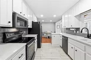 126 Midway Road NW, Marietta, GA 30064 - Photo 13