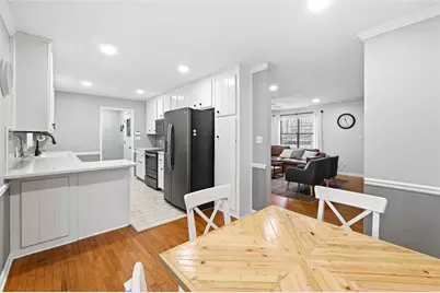 126 Midway Road NW, Marietta, GA 30064 - Photo 11