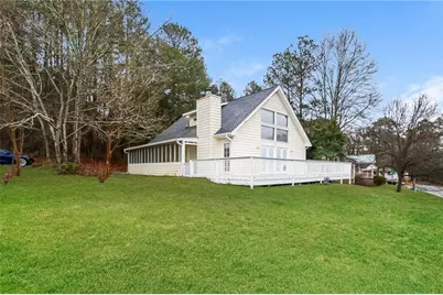 2536 Lakeshore Drive NE, Conyers, GA 30012 - Photo 3