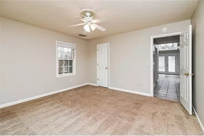 2536 Lakeshore Drive NE, Conyers, GA 30012 - Photo 19