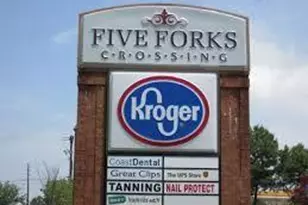 1266 Hickory Dr SW, Lilburn, GA 30047 - Photo 45