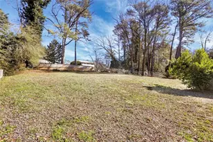 1266 Hickory Dr SW, Lilburn, GA 30047 - Photo 19