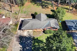 1266 Hickory Dr SW, Lilburn, GA 30047 - Photo 17