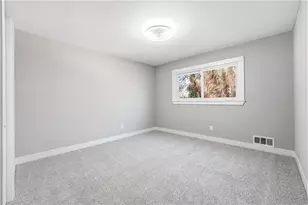 3695 Woodberry Dr, Duluth, GA 30096 - Photo 19