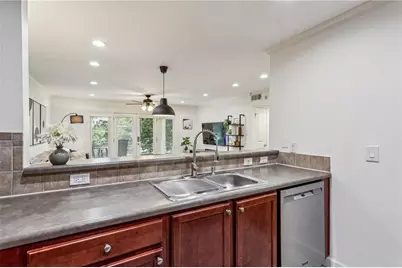 3650 Ashford Dunwoody Road NE #811, Atlanta, GA 30319 - Photo 11