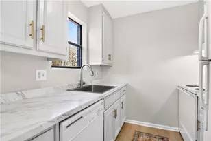 1116 Magical Way, Sugar Hill, GA 30518 - Photo 13