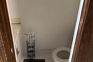 6354 Shannon Pkwy, Union City, GA 30291 - Photo 9