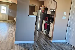 6737 Biscayne Blvd, Rex, GA 30273 - Photo 7