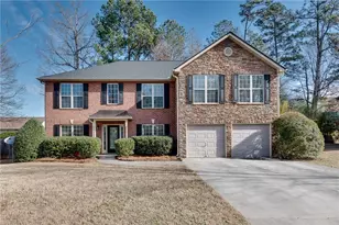 389 Commons Park Ln, Tucker, GA 30084 - Photo 1