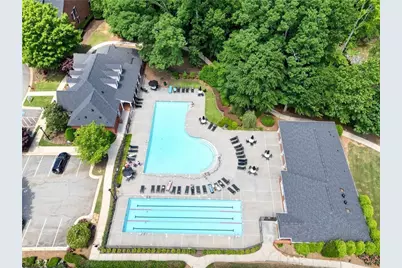 3010 Village Green Circle, Roswell, GA 30075 - Photo 91