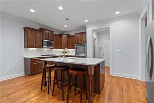 3010 Village Green Cir, Roswell, GA 30075 - Photo 21