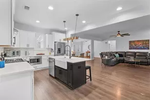 7705 Wandering Oak Way, Cumming, GA 30041 - Photo 21