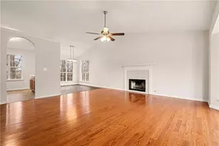 6334 Hillview Ln, Douglasville, GA 30134 - Photo 5