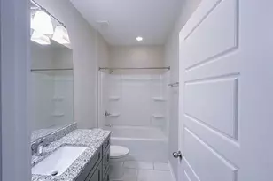 2031 Ocean Dr NW, Atlanta, GA 30318 - Photo 3