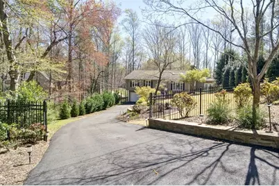 108 Toonigh Court, Woodstock, GA 30188 - Photo 3