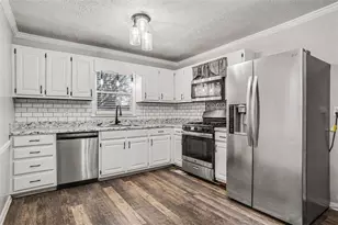 221 S Carroll Road S, Villa Rica, GA 30180 - Photo 9